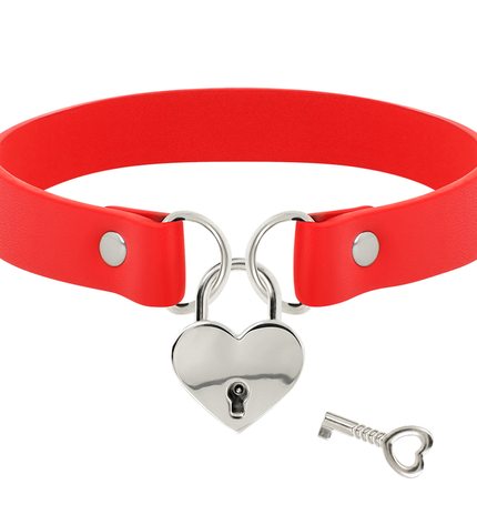 COQUETTE CHIC DESIRE - COLLIER EN CUIR VEGAN ROUGE AVEC ACCESSOIRE COEUR AVEC CL? by COQUETTE ACCESSORIES