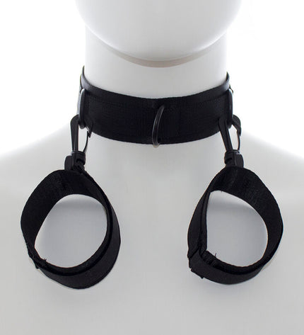 OHMAMA FETISH - MENOTTES ET COLLIER EN NYLON by OHMAMA FETISH
