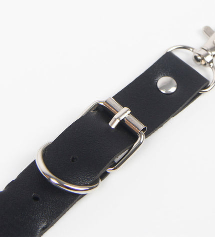 SUBBLIME - HARNAIS CEINTURE ET JARRETIÈRES AVEC ANNEAUX ET CHAÎNE DÉTAIL TAILLE UNIQUE by SUBBLIME FETISH