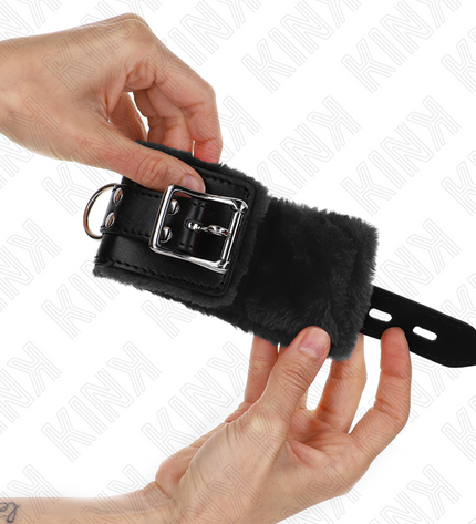 KINK - APPUI-POIGNETS DOUBLÉS DE FOURRURE NOIR AVEC CEINTURE NOIRE RÉGLABLE 17-29 CM X 6 CM by KINK WRIST RESTRAINT