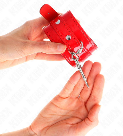 KINK - MANCHETTES BRILLANTES ROUGE AJUSTABLES 23-33 CM by KINK WRIST RESTRAINT