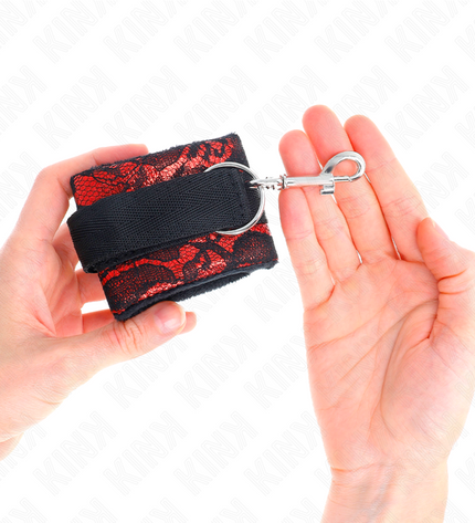 KINK - ATTENTES-POIGNETS COURTES EN DENTELLE DE VELOURS ET RELIURE EN NYLON ROUGE / NOIR 23 X 6,5 CM by KINK WRIST RESTRAINT