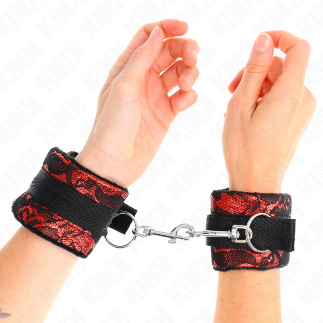 KINK - ATTENTES-POIGNETS COURTES EN DENTELLE DE VELOURS ET RELIURE EN NYLON ROUGE / NOIR 23 X 6,5 CM by KINK WRIST RESTRAINT