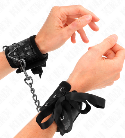 KINK - RETENUES-POIGNETS SCANDAL DÉTAILS DENTELLE NOIRE 24,5 CM X 6,5 CM by KINK WRIST RESTRAINT