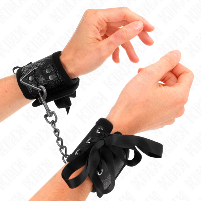 KINK - RETENUES-POIGNETS SCANDAL DÉTAILS DENTELLE NOIRE 24,5 CM X 6,5 CM by KINK WRIST RESTRAINT