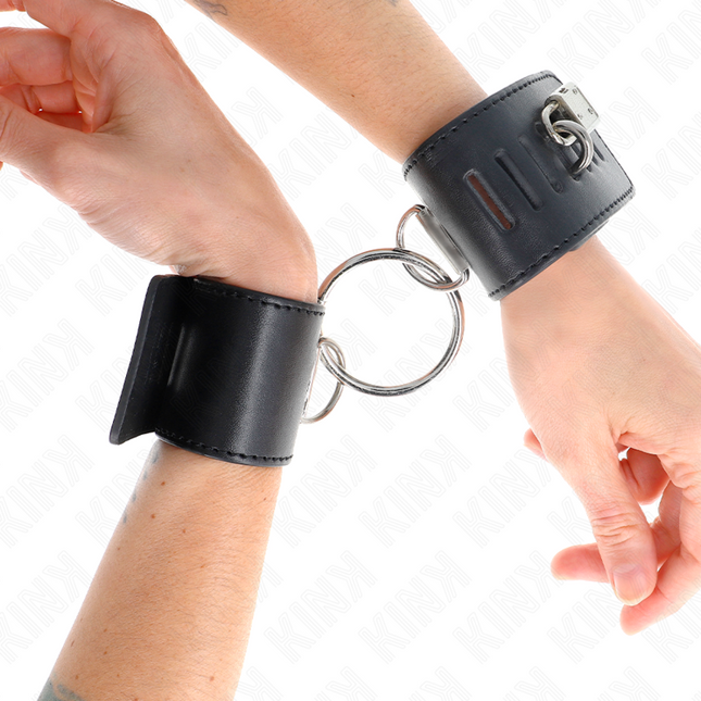 KINK - APPUI-POIGNETS FIXES AVEC ANNEAU ET FERMETURE PAR CADENAS NOIR AJUSTABLE 16-23 CM X 5,5 CM by KINK WRIST RESTRAINT
