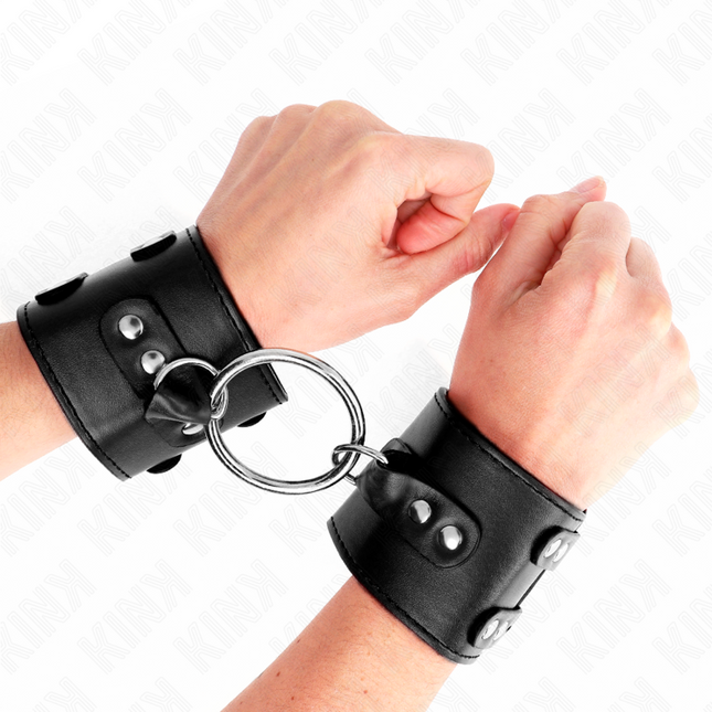 KINK - APPUI-POIGNETS FIXES AVEC ANNEAU ET CLOUS RÉGLABLES NOIR 17-22 CM X 6,5 CM by KINK WRIST RESTRAINT