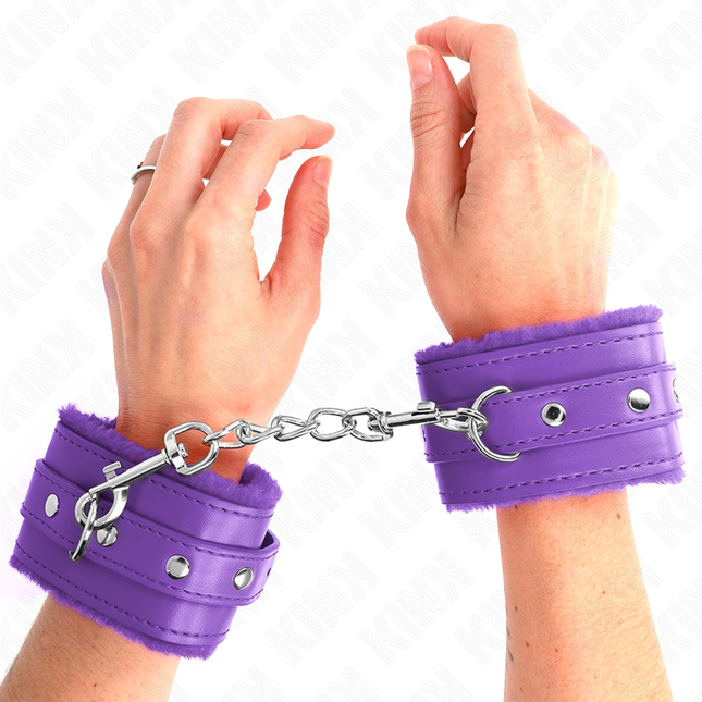 KINK - APPUI-POIGNETS DOUBLÉS DE FOURRURE PREMIUM VIOLET AVEC CEINTURE VIOLET AJUSTABLE 17-29 CM X 6 CM by KINK WRIST RESTRAINT