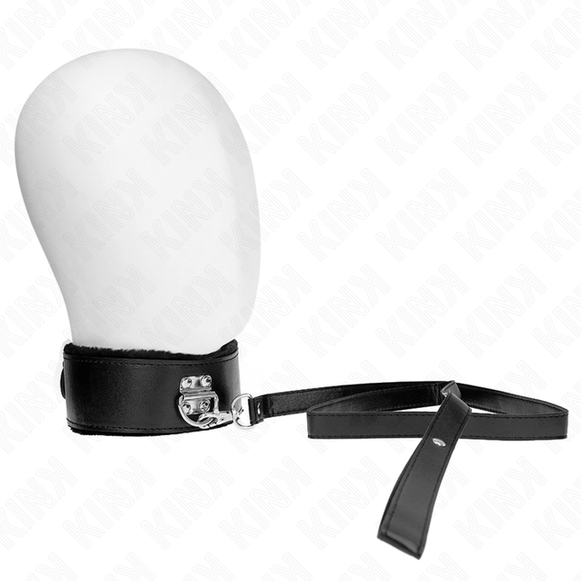KINK - COLLIER AVEC LAISSE 116 CM AVEC CLOUS ARGENTÉS MODÈLE 4 NOIR AJUSTABLE 40-48 CM X 6 CM by KINK COLLAR & GAG