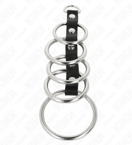 KINK - 5 ANNEAUX PÉNIS EN MÉTAL DE 3,2 CM À 5 CM CONNECTÉS PAR DU CUIR by KINK RING POWER