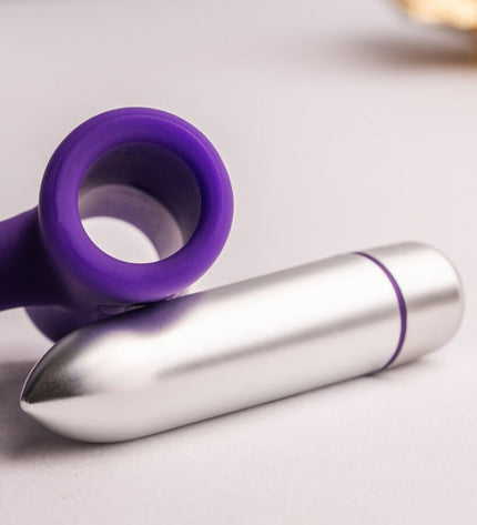 ROCKS-OFF - PETITE SENSATIONS TEAZER VIBRATEUR PLUG ANAL VIOLET by ROCKS-OFF