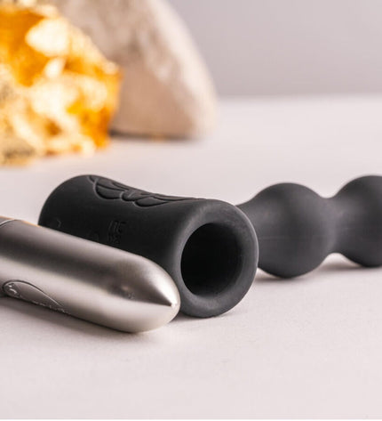 ROCKS-OFF - PETITE SENSATIONS PERLES ANAL PLUG VIBRATEUR NOIR by ROCKS-OFF