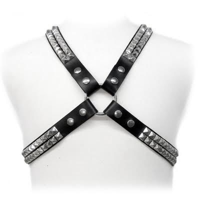 LEATHER BODY - HARNAIS  CLOUS PYRAMIDAUX - Concombre Boutique